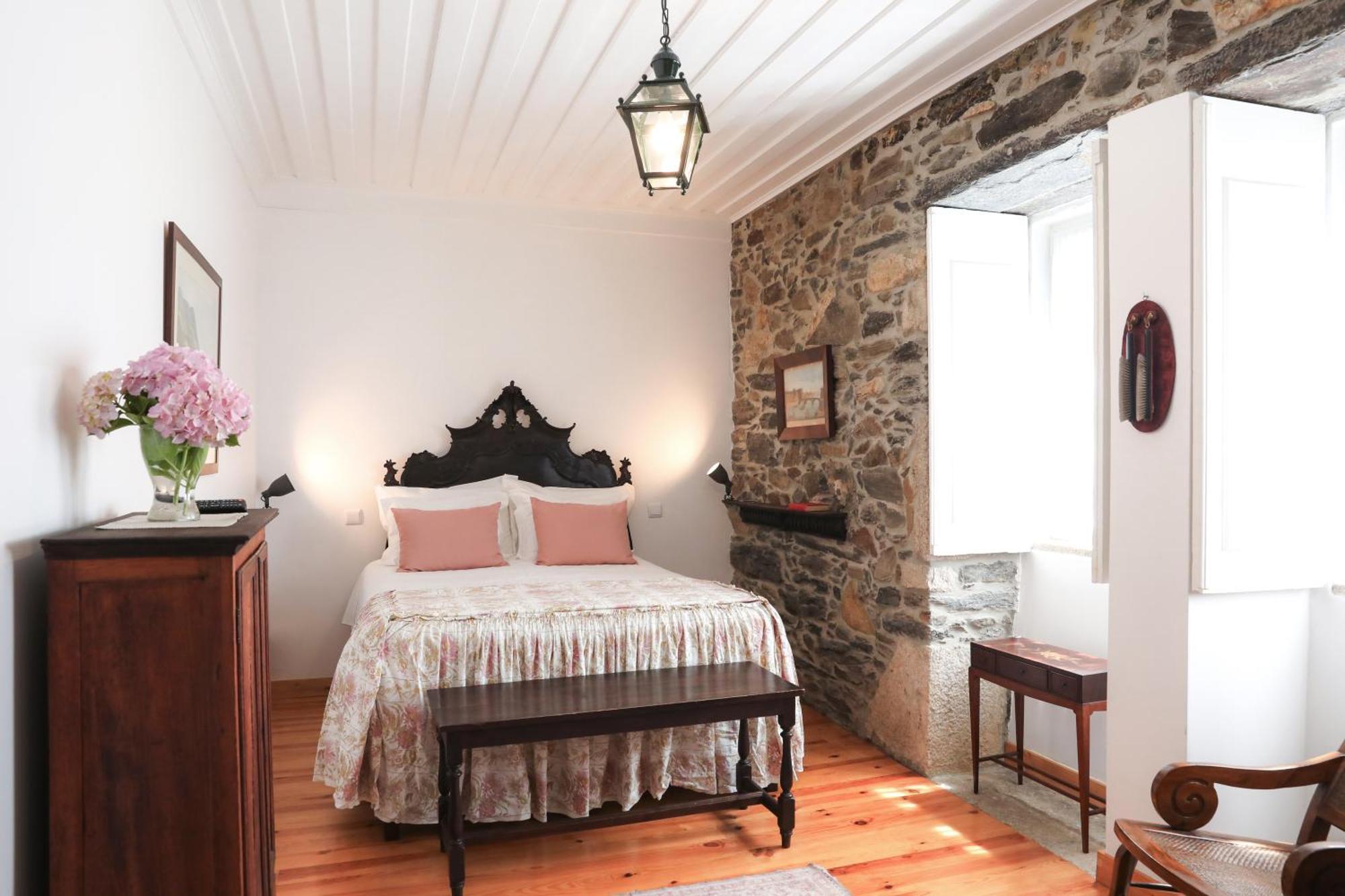 Quinta Do Valdalagea Guest House Peso da Regua Exterior photo